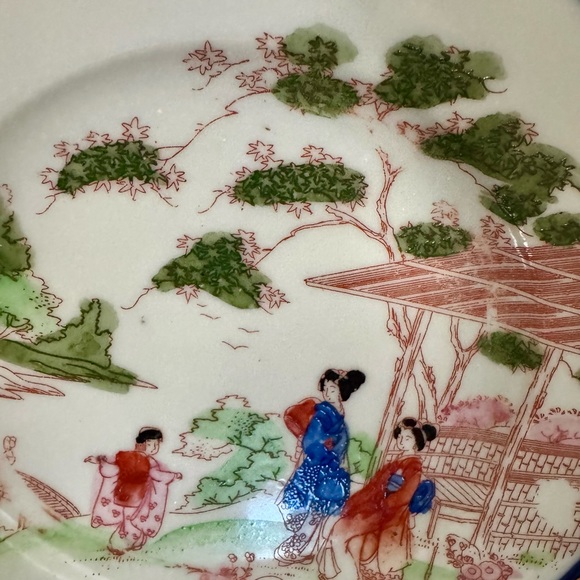 5 Vintage Japanese Hand Painted Porcelain Luncheon Plates With Geisha Girl Decor - Picture 4 of 11